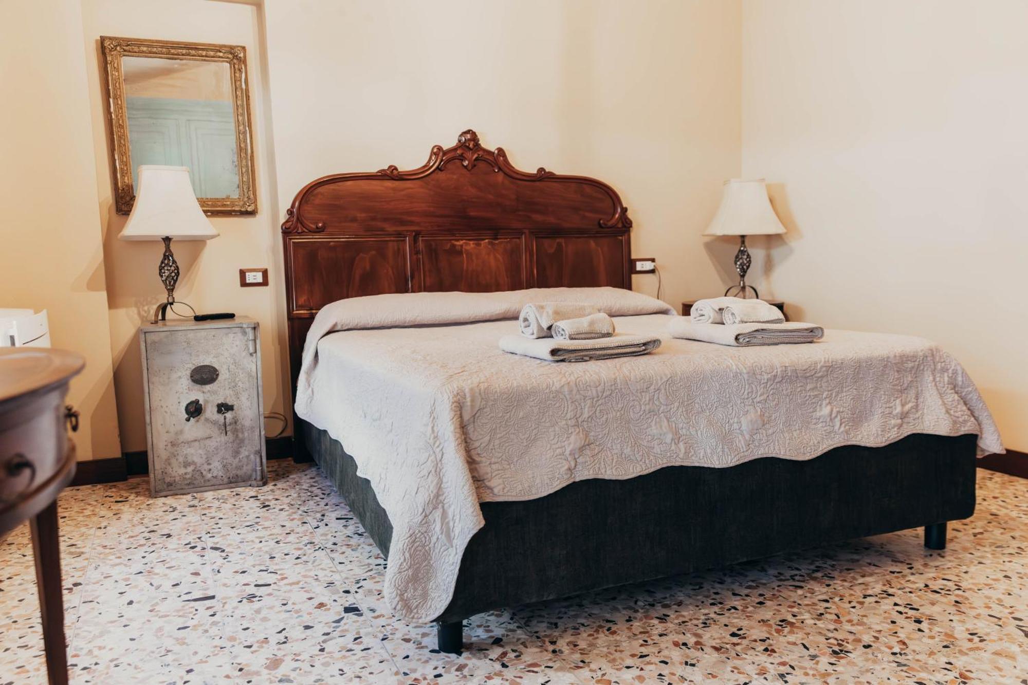 B&B Formigola Corticelle Pieve Exterior photo