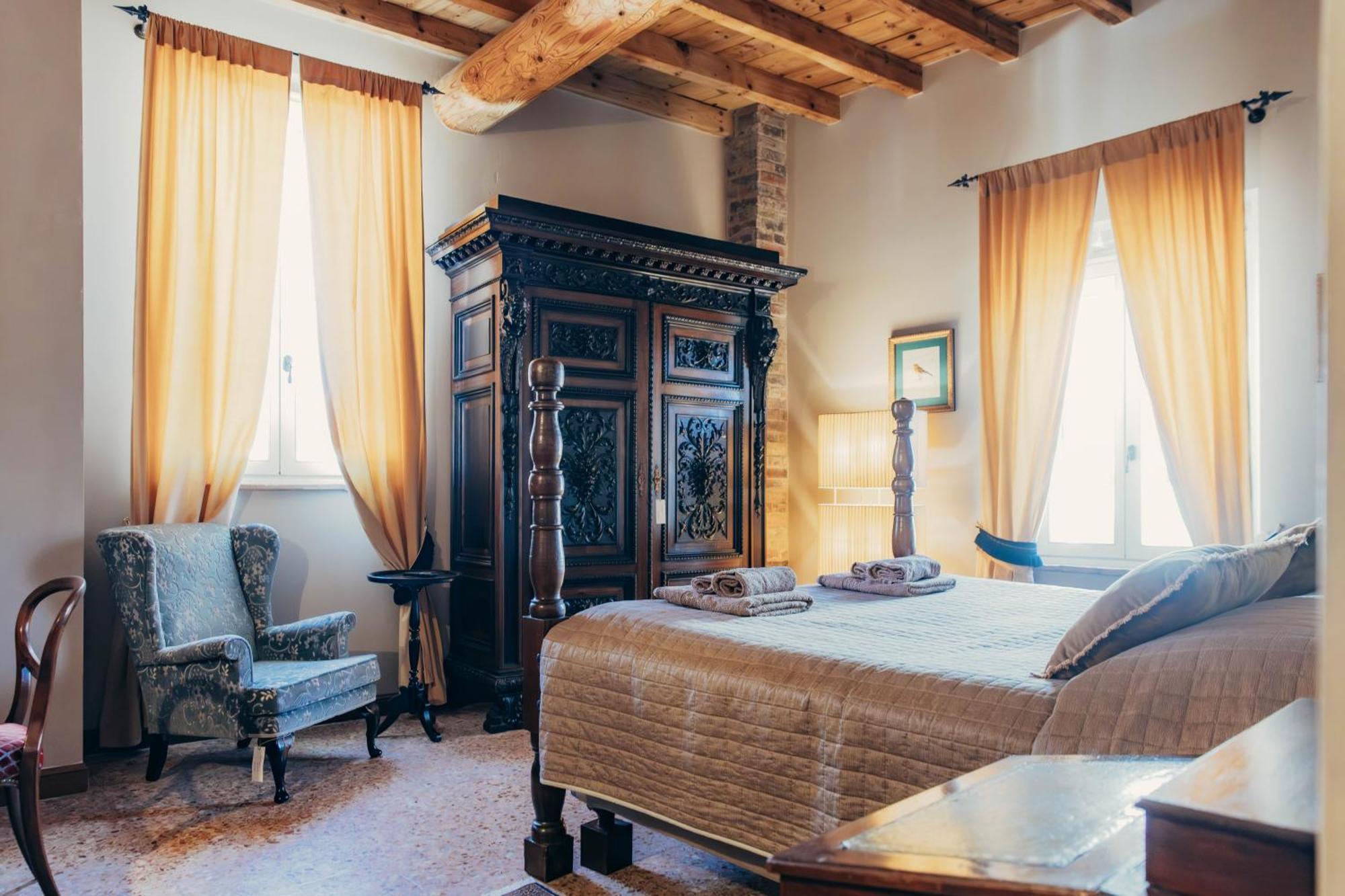 B&B Formigola Corticelle Pieve Exterior photo